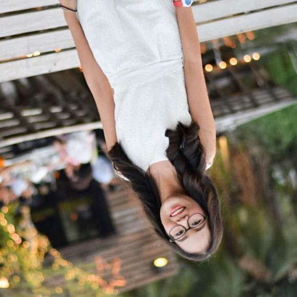 Meet your Posher, Aom - Picture 1 of 1